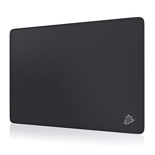 CSL - XXL Speed Gaming Mauspad Titanwolf Schwarz 350 x 250mm - XXL Mousepad - Tischunterlage Large Size - verbessert Präzision und Geschwindigkeit 6 CSL - XXL Speed Gaming Mauspad Titanwolf Schwarz 350 x 250mm - XXL Mousepad - Tischunterlage Large Size - verbessert Präzision und Geschwindigkeit