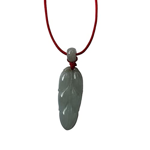 Collier en jadeite birmane naturelle de grade A pendentif authentique sculpté main