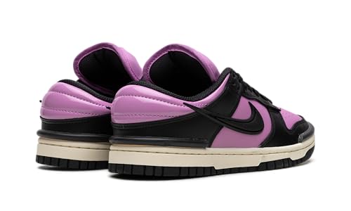 Image of Nike Women's Dunk Low Sneaker