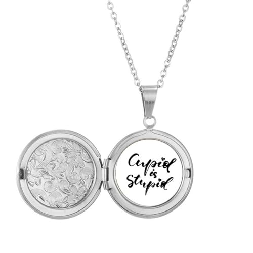 Collier médaillon Cupidon Is en argent comme cadeau d'anniversaire