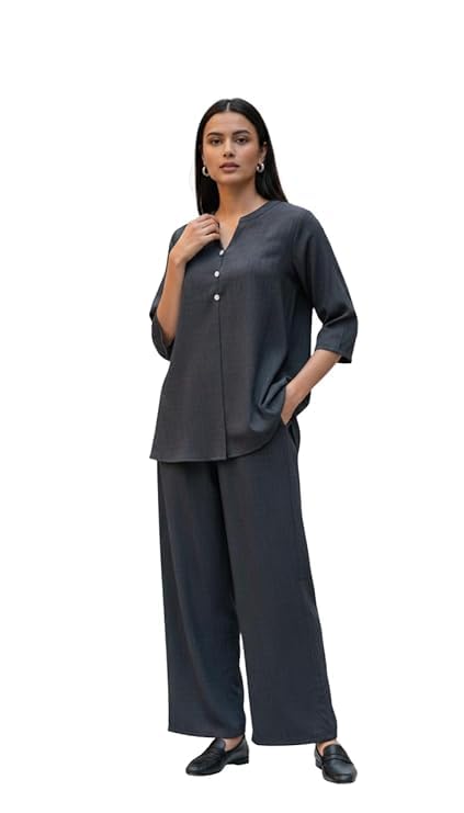Women's Cotton Blend Co-Ord Set with V-Neck Top and Wide-Leg Trousers, Relaxed Fit, Contemporary Style, 2 Pieces-image-48