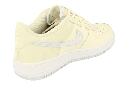 NIKE Men's Court Legacy Walking Shoe3