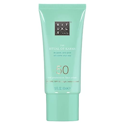 RITUALS Crema solar facial SPF 50 The Ritual of Karma - con Aloe Vera, Loto Sagrado, Té Blanco y Ginko Biloba - Propiedades Hidratantes y Refrescantes con Antioxidantes Naturales, Protección UVA/UVB