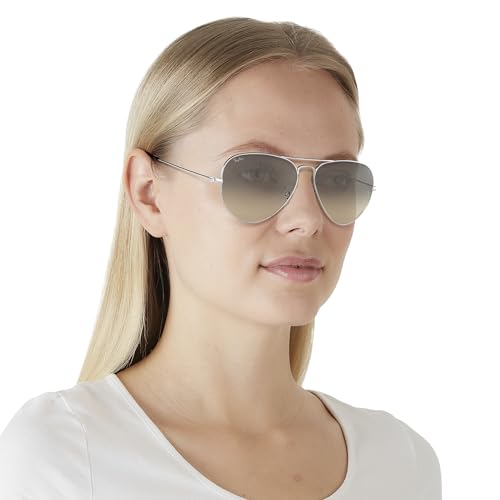 Image of Ray-Ban RB3025 Classic Aviator Sunglasses