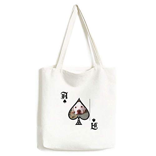 Sac à main bouledogue blanc pour casser la monotonie des looks
