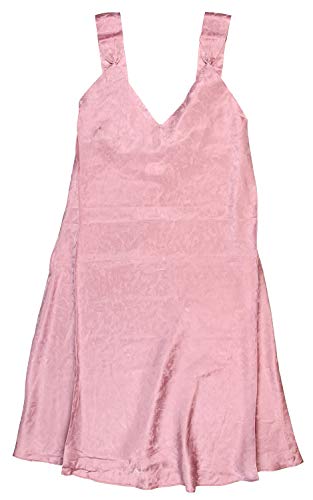 Pyjamas en soie taille plus idéal pour des soirées cocooning et des nuits douces en été