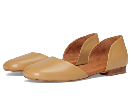 SoftWalk Women's Kamari Ballet Flat