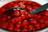 Strawberry Pie Filling -26Lbs