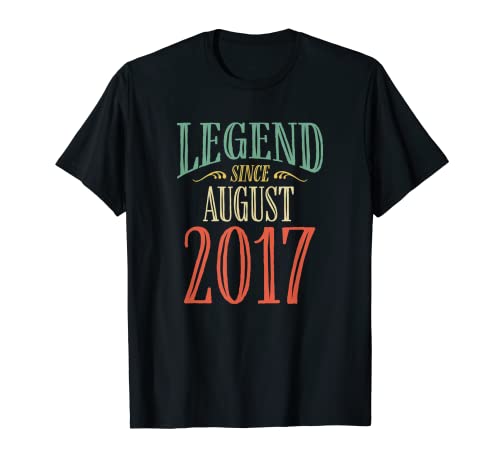Legend from agosto 2017 Birthday Design Maglietta