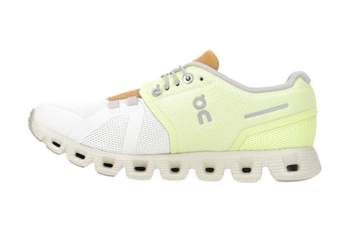 Image of On Women's Cloud 5 Sneakers