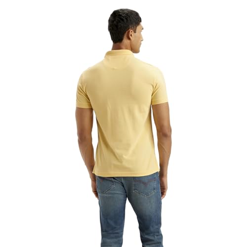 Image of Levi's Men's Solid Slim Fit Polo Shirt
