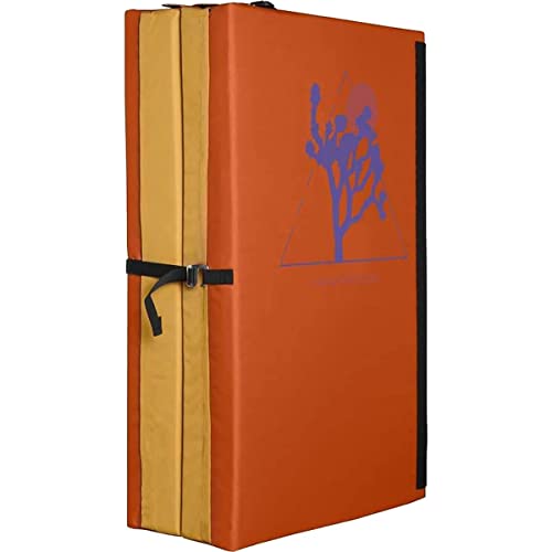 Comparison of Best Rock Climbing Crash Pads [Top Picks 2023 Reviews]