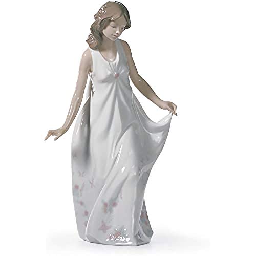 LLADRÓ Wonderful Mother Figurine. Porcelain Woman Figure.