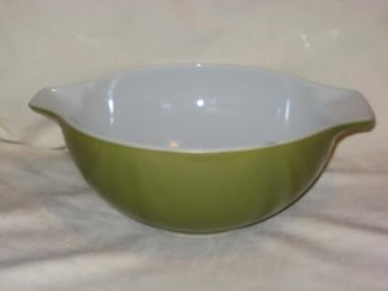 green pyrex bowl