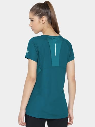 Image of Columbia Women's Solid Regular Fit Titan Ultra II Short Sleeve