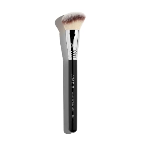 Sigma Beauty F43 Soft Angled Cheek Brush