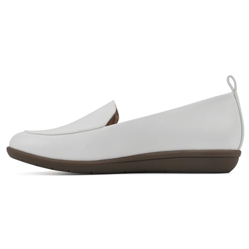 Image of CLIFFS BY WHITE MOUNTAIN Women's Twiggy Moccasin Style Loafer Flat