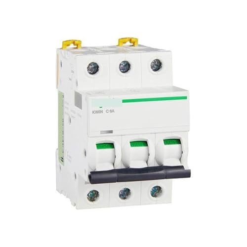 Interruptor disyuntor IC65N 3P C6A en talleres mecánicos para proteger herramientas trifásicas