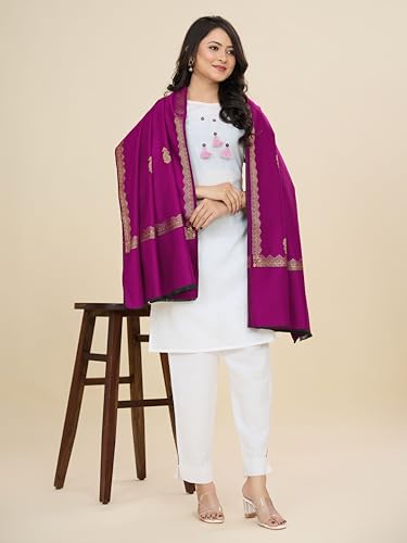 Image of Weavers Villa - Women's Beautiful Maroon Shawls, Stoles