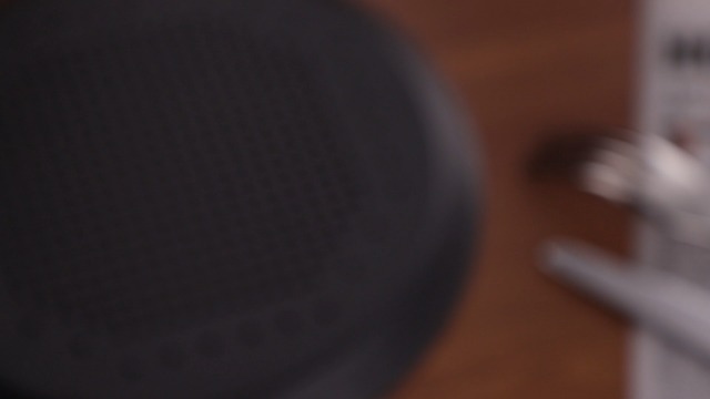 Beasea Pizza Pan with Holes, 13 Inch Pizza Pan Aluminum Alloy Round Vented Pizza Pans Heavy Duty Pizza Crisper Pan Pizza Baking Tray Bakeware for Home Restaurant Kitchen