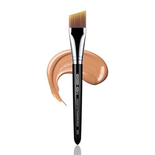 EIGSHOW Flat Foundation Brush, Vegan Synthetic Bristles, Streak Free Application, Face Makeup Brush For Blending Liquid, Cream, Face Mask (E870B) Angled Flat Foundation Brush E870B