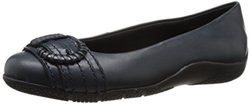 Walking Cradles Women's Daneille Slip-On Flat