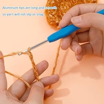 Image of Ushaworks Crochet Hook Size 11 (3mm) - Soft Grip Crochet Needle with Aluminum Hook - Comfortable Yarn Tool for Crochet Needles, Knitting Needles, Crochet Kit, Knitting Kit, Knitting Needle Set, Crochet Needle, Crochet Set 1 Pcs