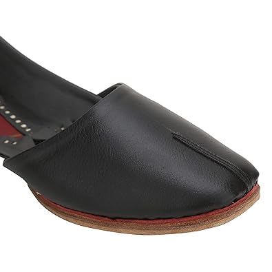 Juttigenics Nayara Fashion Present Men Royal & Traditional Style Handcrafted Leather Ethnic Brown Kolhapuri Sandals-Type Mojaris/Sandals Model No-1