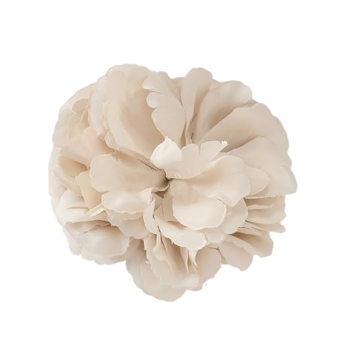Broche broderie complexe Faucet, un magnifique ornement de célébration à offrir