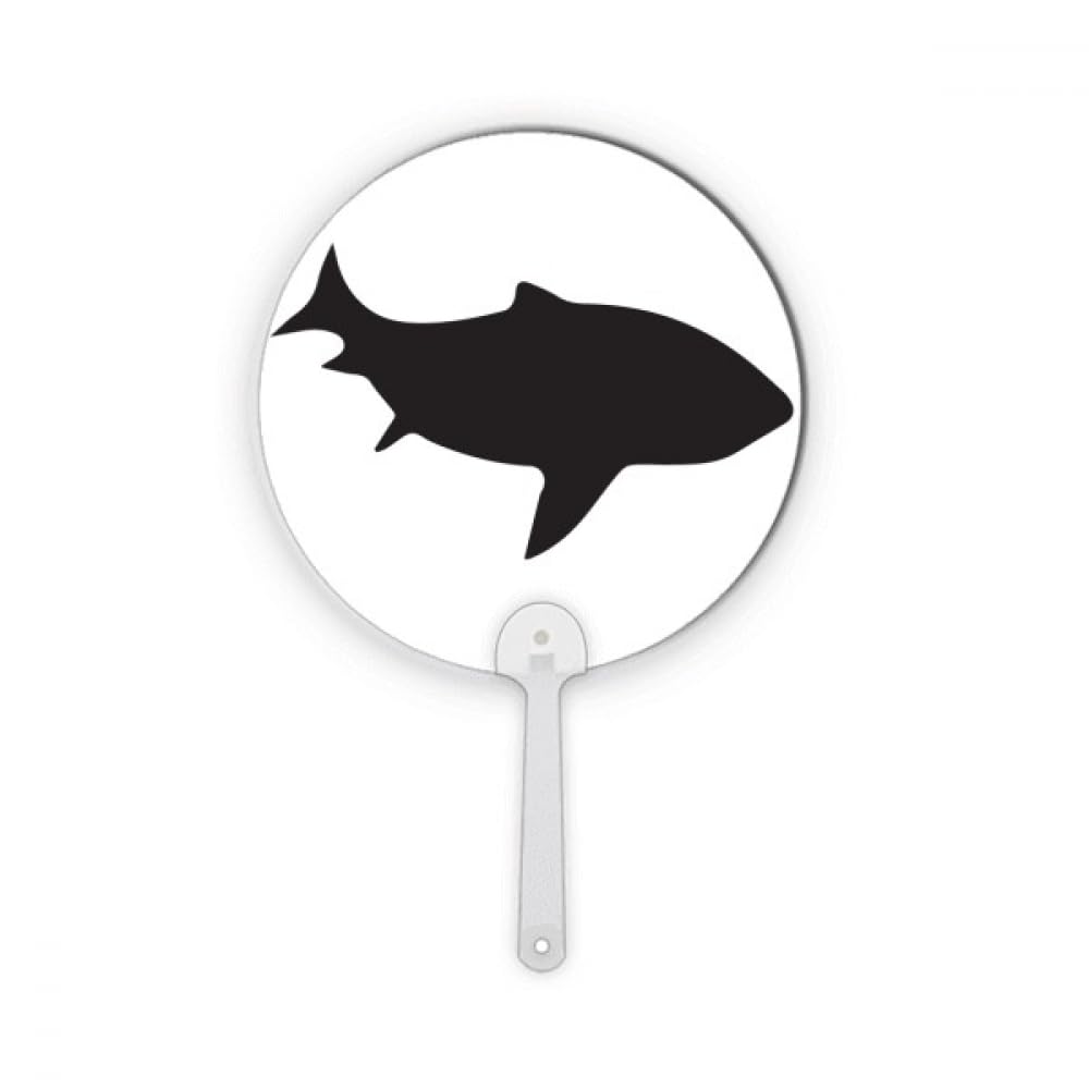 Éventail requin féroce en plastique pour rester au frais en terrasse