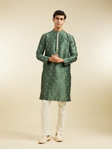 Image of DIWAS BY MANYAVAR Men's Art Silk Thread Embroidered Sequined Kurta (1pc)