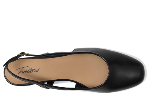 Trotters Women's Dottie Pump2