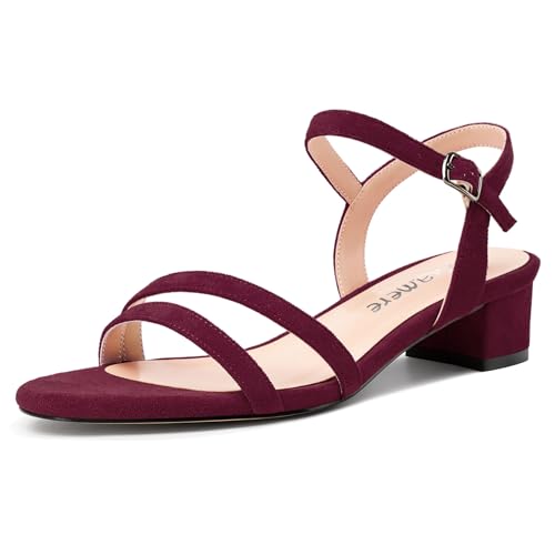 Castamere è un nuovo marchio di lifestyle,audace e di tendenza,sexy ed elegante
