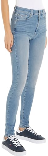 VESTIBILITÀ OTTIMALE: Questi pantaloni in denim skinny fit con gamba stretta creano una splendida silhouette e sottolineano la figura.