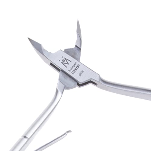 GERMANIKURE Luxury Cuticle Nipper in Leather Case, Double Sharpened, Ethically Made in Solingen Germany - Thumbnail 5
