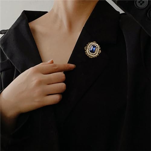 Image of WCRAZYE Antique Rhinestone Brooch Pin for Women Girls Gold Tone Vintage Baroque Rectangle Crystal Shell Pearl Boho Victorian Style Brooches Lapel Pins Elegant Wedding Christmas Festival Ornament Jewelry Gift