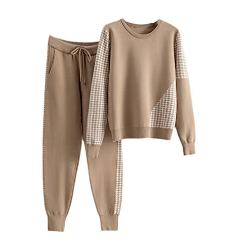 Pantalon de sport carotte et pull pour en finir avec le froid