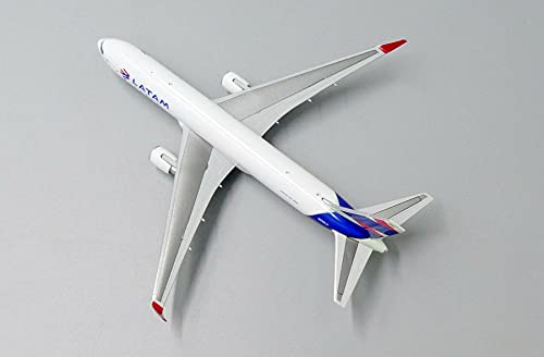 LATAM航空 航空機モデル 1/400 Amazon | TANG DYNASTY 1/400 標準バージョン LATAM航空 A320