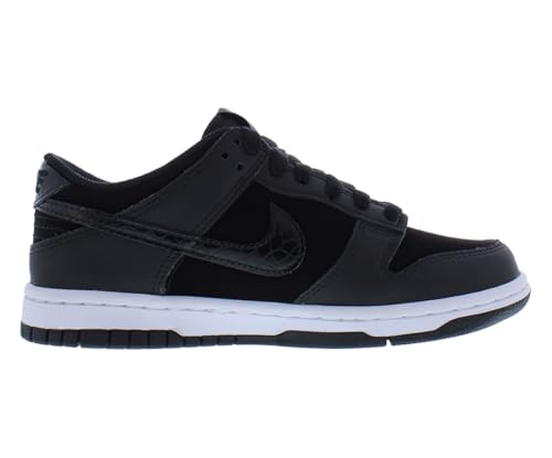 Image of Nike Boys' Dunk Low SE Sneakers