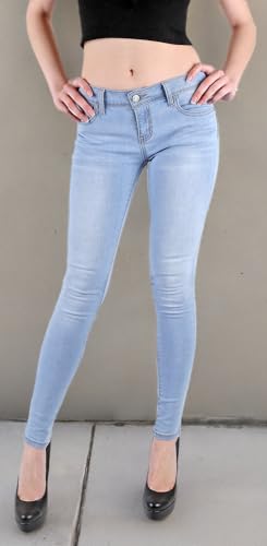 Wax Women's Juniors Basic Stretchy Fit Skinny Jeans, Light Denim, 74