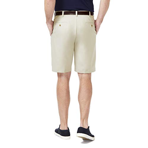 Haggar HS00438 Men'S Cool 18 Pro Straight Fit Stretch Solid Flat Front Short thumb #1