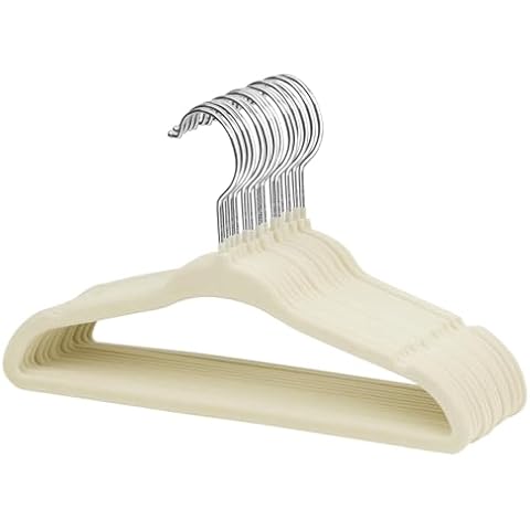 ManGotree Velvet Hangers for Children Cover