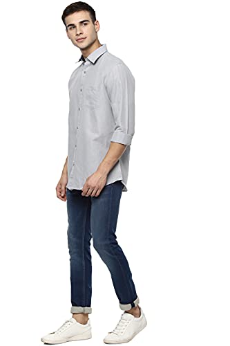 Image of Van Heusen Men's Solid Slim Fit Casual Shirt