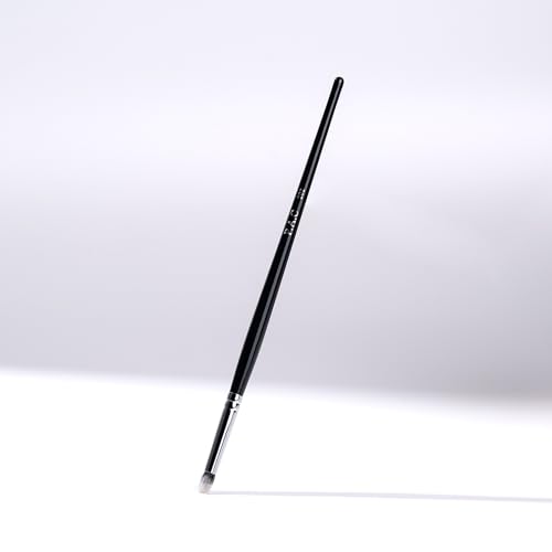 Image of PAC Eyeshadow Blending Brush 202