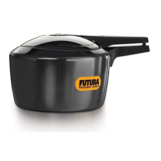 Hawkins Futura 3 Litre Pressure Cooker, Hard Anodised Inner Lid Pressure Cooker, Pan Cooker, Black (Fp30), 3 Liter