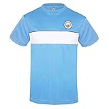 Cuenta con el escudo del club en sus colores originales en el pecho.