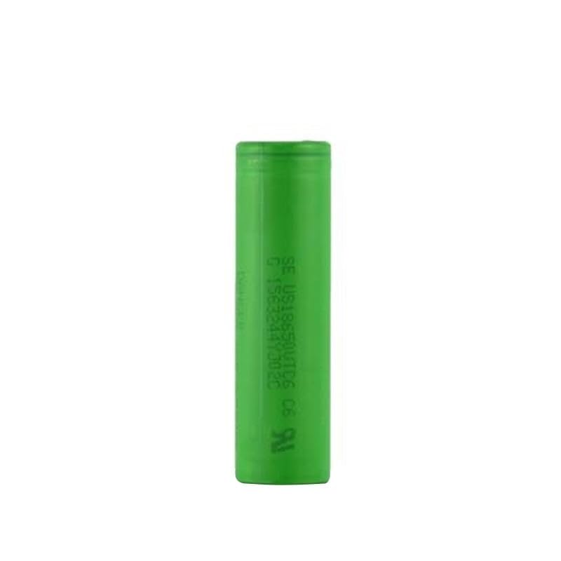 Born To Vape presente Piles Rechargeables 3.7V 3000mAh – Batteries Haute Capacité Lithium-ION pour Cigarettes Electroniques (Pack de 2) et son sticker BTV exclusif...