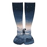 FekiLoot Polar Bear in The Snow Tube Sock Athletic Cushion Crew Socks Over-the-Calf Retro Tube Socks for Unisex Wear