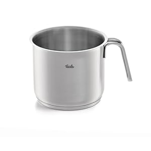 Fissler Sveto Milchtopf 1, 5 L – Edelstahl 18/10, Topf für Milch, Saucen & Suppen, Schüttrand, Messskala, Induktion, alle Herdarten