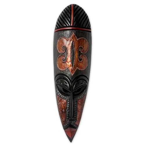 NOVICA 203320 'Fire Walker Madera de Ghana máscara, Rojo Negro
